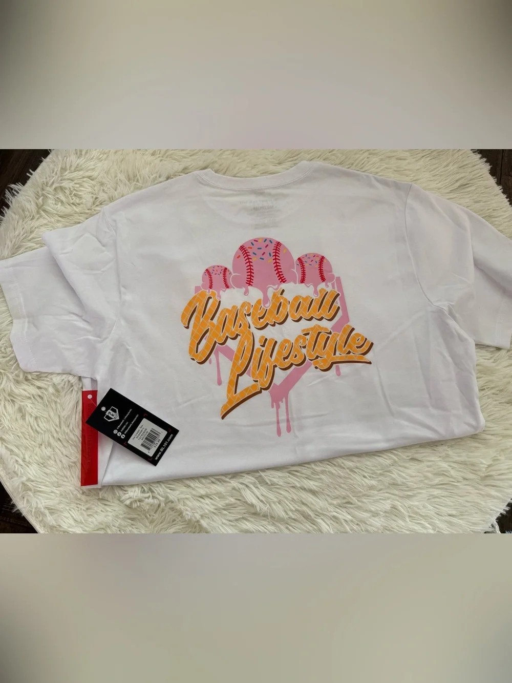 NWT Baseball Lifestyle Graphic Tee Size Adult Medium- White-Ice Cream Drip - Picture 3 of 5